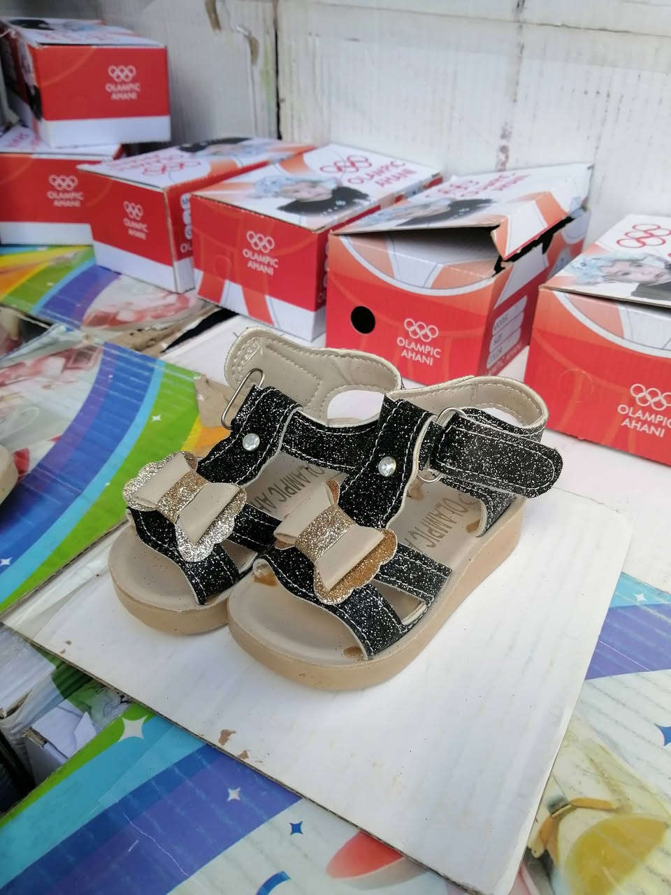 يا الله السلام عليكم رمضان كريم تتوفر لدينا كميه كبيره من جركز اطفال والوان متنوعه واسعار مناسبه جمله فقط  يوجد خدمه توصيل داخل الدوره فقط واصحاب الجمله لكم خصم ، رقم الهاتف الاستفسار ***********
