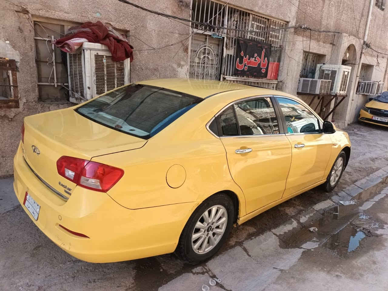 سلام عليكم شيري انيو استر موديل ٢٠١٤ رقم واسط سنويته امجدده ٢٩ مصفره هيه وغرامات تحويل مباشر  كير محرك ٢٠٠٠ تبريد جيد جدا لا دعمه او لا صبغ السعر ٣٧ او بيه مجال *********** المكان بغداد الجديده
