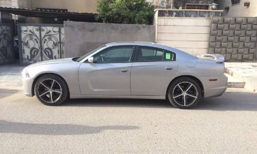 للبيع دوج جارجر هيمي ٢٠١٤ -
التفاصيل
للبيع او المراوس
دوج جارجر ٢٠١٤
وارد امريكي بدون ضرر
اللون سلفر
كامل مواصفات (هيمي)
ماشية ٣٦٨٤٤ ميل قابل للزيادة
الرقم بغداد ابيض الماني
مكان السيارة العطيفية
السعر 76$
للاتصال ***********
