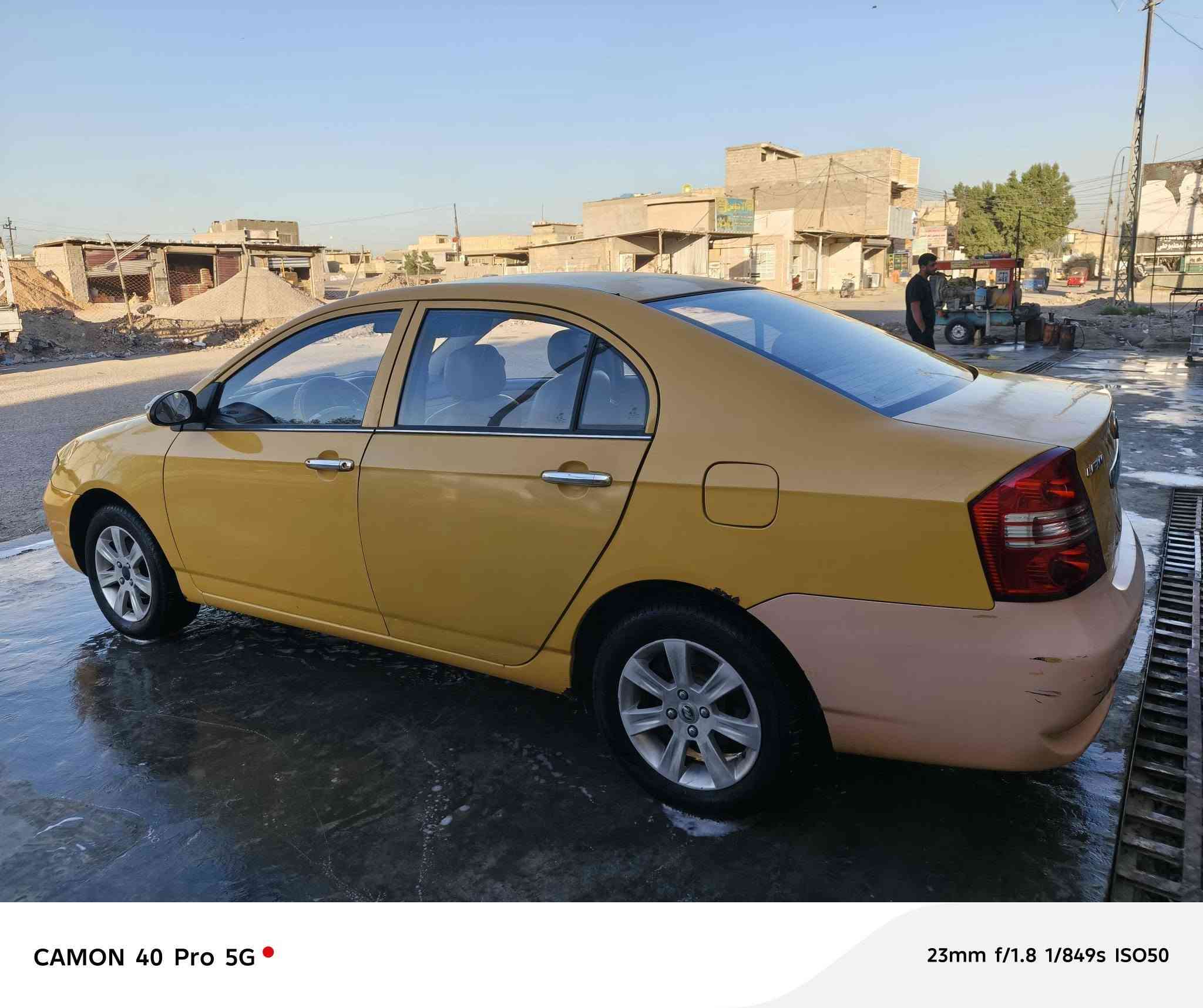السلام عليكم سيارة ليفان جاهزة وسيارة بلادية عدة ماء مبدل بيهة باب  بيع او مراوس حسب القناعة  ***********
