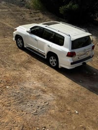 لاندكروزر GXR • ٢٠١٣ • كربلاء