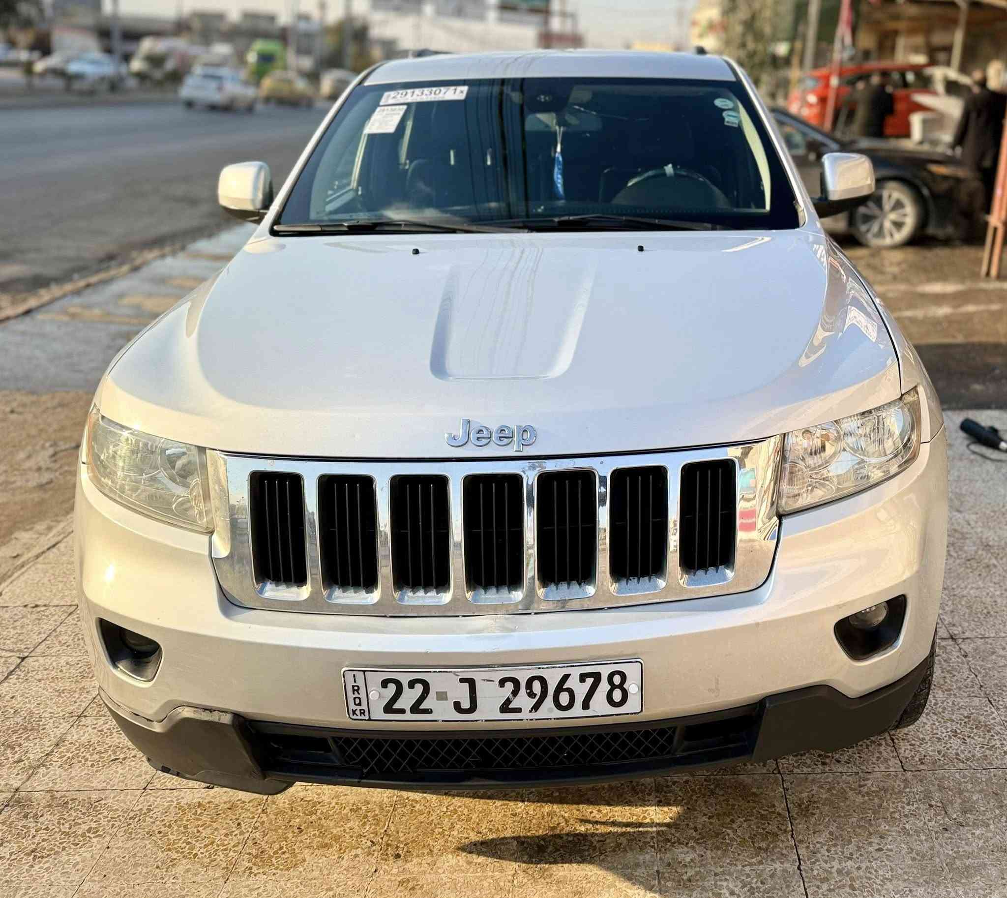 ‏سلام عليكم للبيع موديل11 رقم أربيل شرط تحويل وكالة سعر160 مكان السيارة موصل
***********🤳***********
