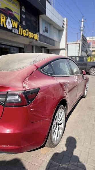 تيسلا موديل 3 تك ماطور الشحنة الكاملة تمشي 515 كيلو
موديل 2023 لون احمر داخل اسود
السيارة بيها جاملغ خلفي جهة الراكب حار وصبغ وبيها بابين طبقة كلير جلاتين من امريكا عكس جهة الراكب 
السيارة ماعرضتها للبيع بسبب مشيها ماشيه 116 الف ميل وياها بطاريتها كاملة مكملة ترقيمها مجاني باسمك مباشر 
رقم الشاصي : 5YJ3E1EA7PF460063
سعرها 146 ورقة وبيها مجال كلش زين 
رقمي 0780 399 2847 تواصل عالخط او واتس موجود بكل وقت
