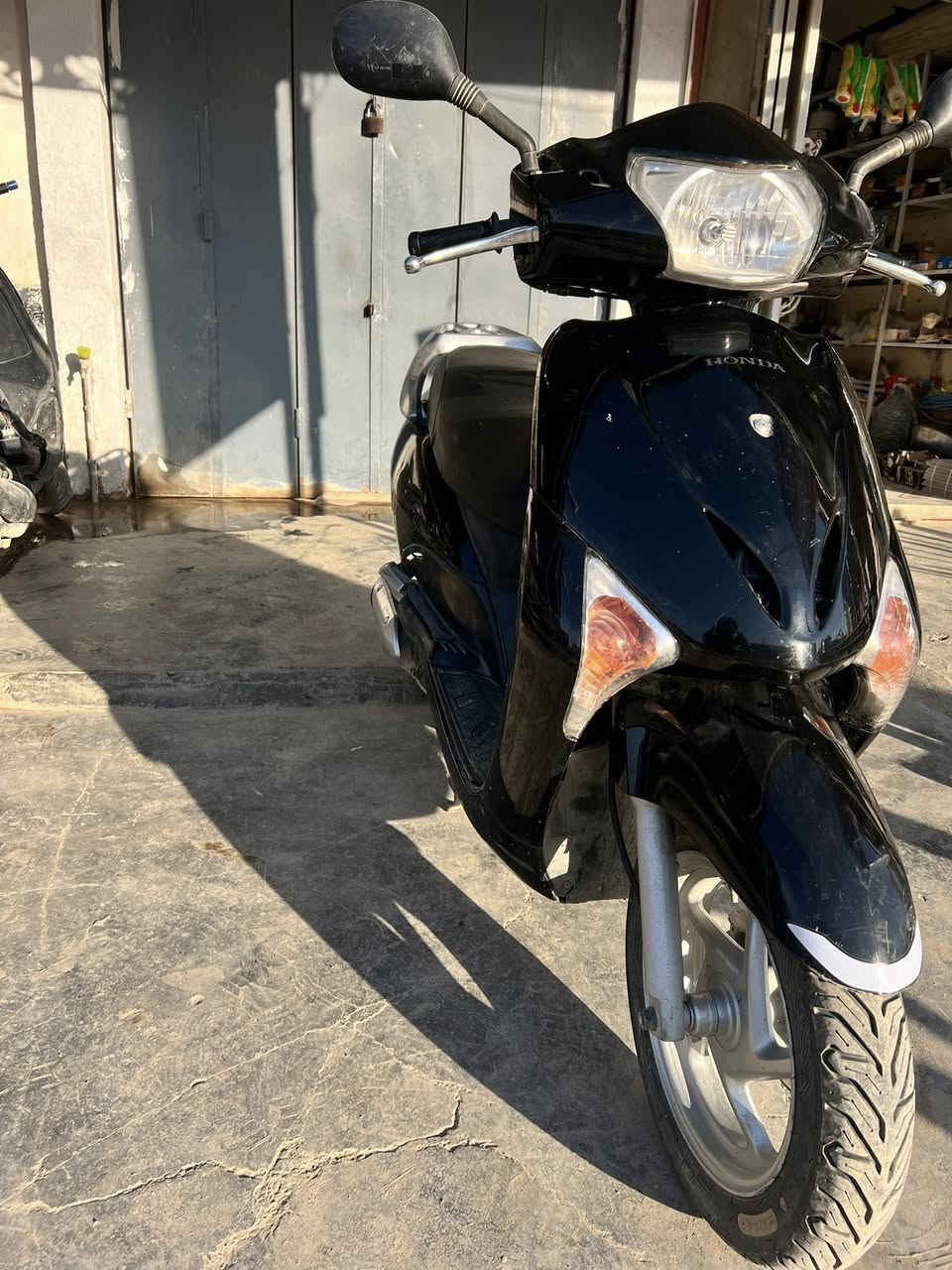 ليدي حديث للبيع كلشي ماعايزه الدراجه نكره سلف كلشي ماعايزهه كهربائيات كلهه شغاله  كلجات جدد باتري جديد تايرات جدد الكفر الأصلي السعر 800 الشراي يجي خاص


**إذا كنت صاحب هذا الإعلان وتريد حذفه لأي سبب، رجاءا أرسل رسالة إلى الدعم الفني**