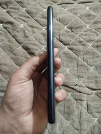 كامرة سيلفي • غواش قليل • بالشرط