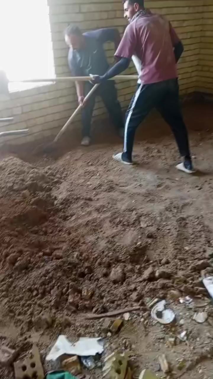 لسنا الوحيدون لكننا الأفضل��نتميز عن الاخرؤن بالعمل الممتاز��
جانب من اعمال ��
  /شغلنه في كربلاء / تنضيف البيوت من الانقاض /صب ارضيات /صب رباط/تصفير/صب دنك / تدخيل سبيس وحدل /تكشير سيراميك / خلع كاشي /تفليش/ شغل درجه اوله يوجد كادر عمل//شغل اخذ مقاولات بانسب الاسعار داخل كربلاء
هذا(***********)👉
هذا (***********)👉
