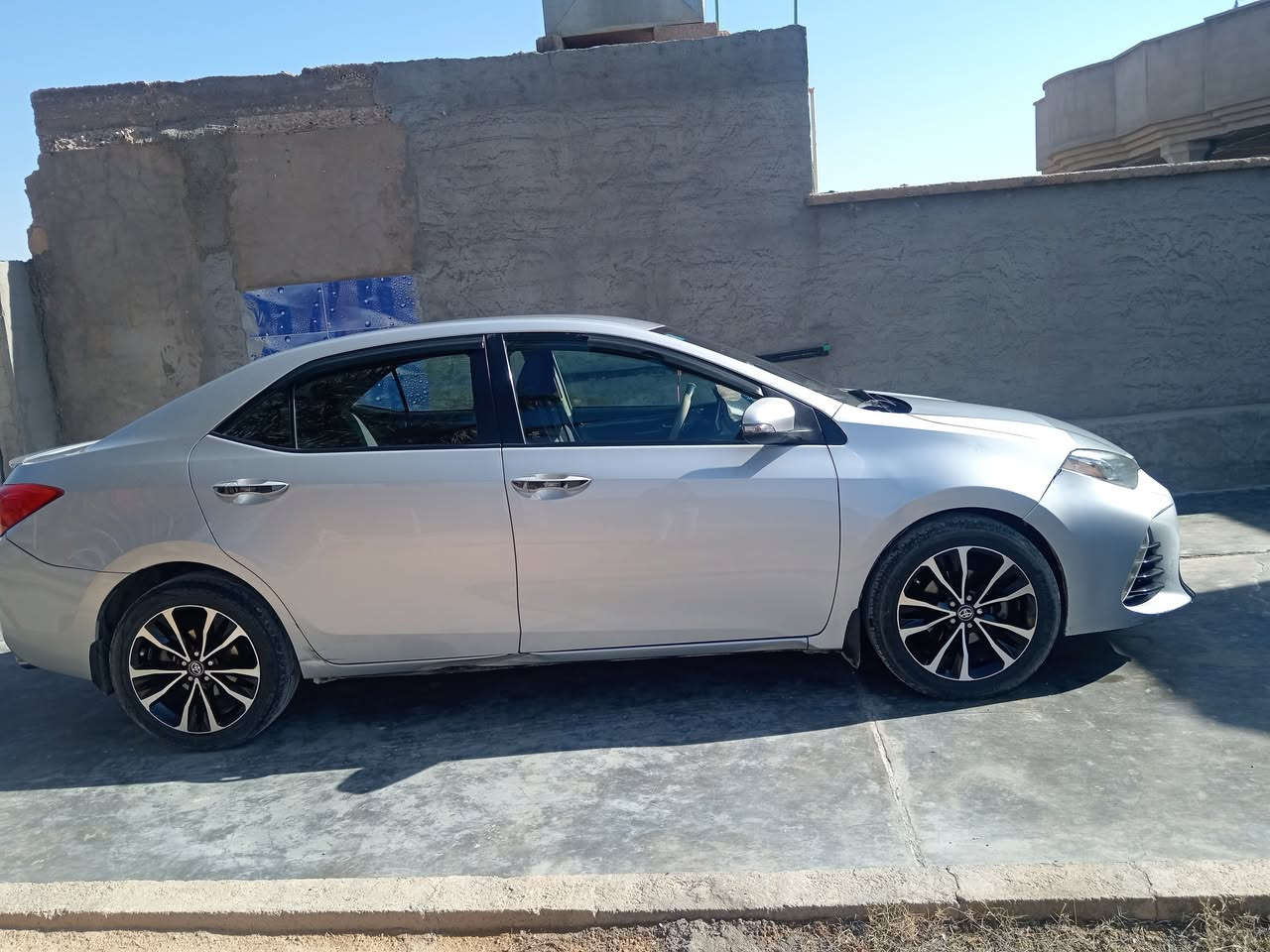 اسلام عليكم كورله للبيع موديل ٢٠١٧ مكفوله عدا الدعاميه الخلفيه فقط مكان السياره حديثه  الانبار اسعر ١٤٢ وبيها مجال بصيط لاستفسار اتصل عرقم لا تراسل يرحم والديك ***********
