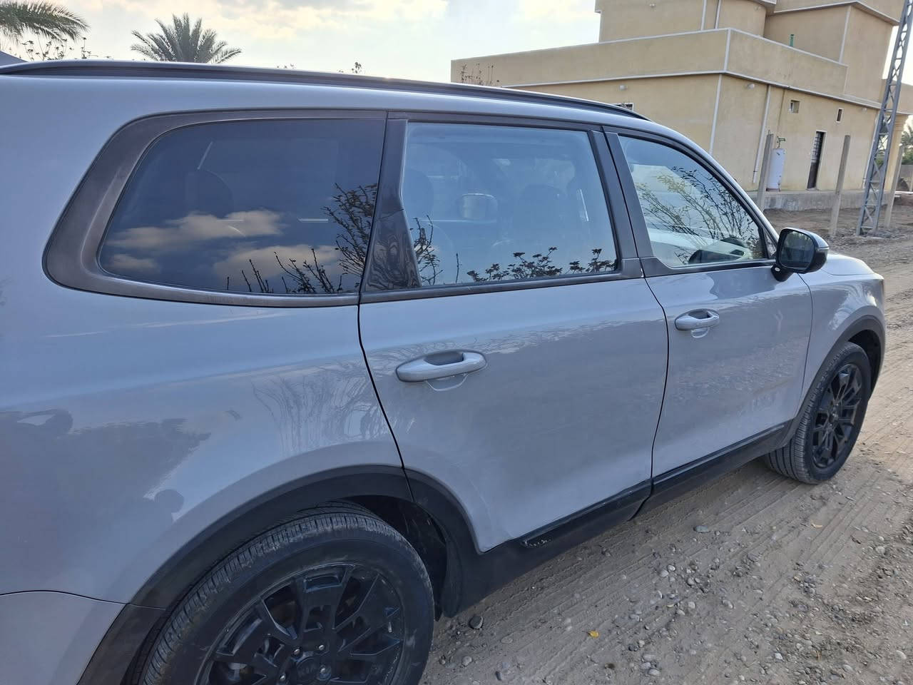 السلام عليكم 
كيا تيلورايد وارد امريكي ٢٠٢٢
ماشية ٤٨٠٠٠ رقم اربيل تحويل مباشر  
سيارة كاملة وحلوة فول مواصفات
الحادث موضح بالصور 
للاستفسار عن السعر الاتصال بالرقم 
***********
