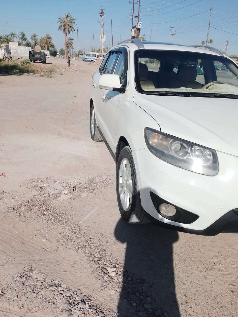 هيونداي سنتا في 2010 خليجي V6 بدون حادث
رقم بغداد 
120km جرص
٦ سلندر ٣٥٠٠
٧ راكب
٣ قطع تبريد
فتحة كشنات جلد 
وكهرباء 
اربع بصمات

تخشيب
فور ويل 4x4
سعر :: 128 وبيها
 مجال حك جيه

شاشة
كامرة
حساسات 

اشاير بالمري
مري شفط
 ماشية 200
قطعة وحدة رش بدوووون حادث جاملغ أمامي صبغ
رقم صاحب سياره ***********/***********
اني مكلف بل نشرها المكان بغداد أبو غريب
