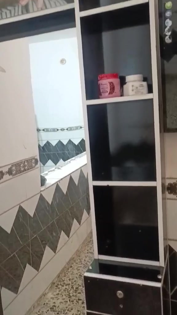 وصلتني للبيع 🌸

مراية ومغسلة صالون مستعملات، نظيفات وحالتهن زينة.

للسعر والتفاصيل أو الحجز راسلوني خاص 📩


**إذا كنت صاحب هذا الإعلان وتريد حذفه لأي سبب، رجاءا أرسل رسالة إلى الدعم الفني**