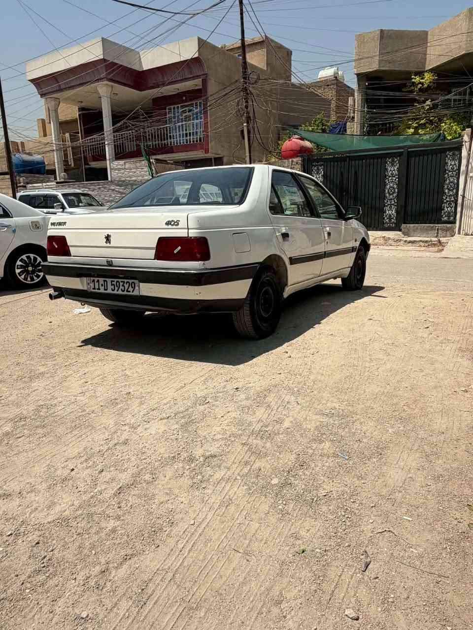 سلام عليكم بيجو 405 موديل 2009 سياره جاهزه كير ومكينه وحداديه كفاله عامه تخم تاير جدد كهربائيات كله شغاله تبريد ثلج مكلفوله من لضربه ولصبغ  سعر 30وبيه مجال عنوان بغداد رقم ***********
