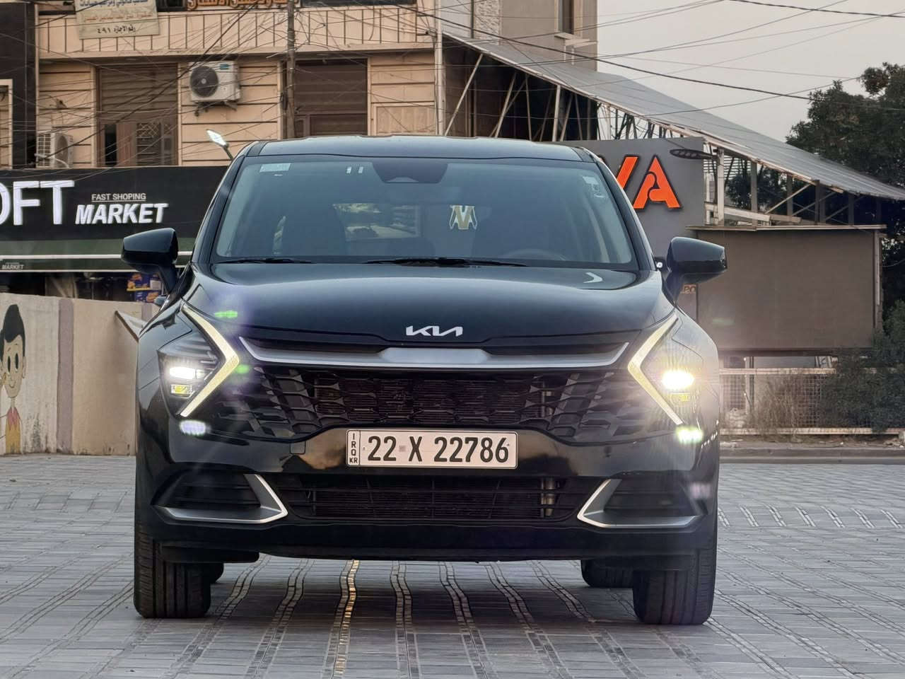 سبورتج 2024 موديل مرقمة اربيل السيارة هزه وفحص وترقيم حديد / تحويل مباشر بأسم المشتري / السيارة وارد امريكي  ضرر جداً بسيط / صار صبغ بيها جزء من البنيد فقط / السيارة ليبل واحد كلها بدون تبديل اي قطعة / جميع الايرباكات سليمة / شواصي لغود كفالة عامة وشرط السونار ابيع 
راديترات ومروحه كلهن بلاديات بوضع الشركة
مواصفات نص
محرك 2500
لايت زينون عالي ناصي
Led لد نهاري 
رادار امامي خلفي ومانع تصادم 
حساس خلفي بلادي
اوتو هولد
فور ويل دفع رباعي 4 x4 
شاشه تدعم كار بلي 
تحكات استيرن جهتين
كروز سرعة
مانع انزلاق ومانع انحدار
أنظمة قيادة متعدده 
تبريد قطعتين 
سونار خلفي 
اطفاء ذاتي 
وتوقف ذاتي 
----- 
بغداد المنصور / الداوودي 
*********** 
واتساب متوفر او الاتصال عالخط
السيارة جديد معنى الكلمة واي نقص مابيها
حداديه وكهربائيات كلهن شرط الشركة بعدهن / كير ومحرك كفالة
