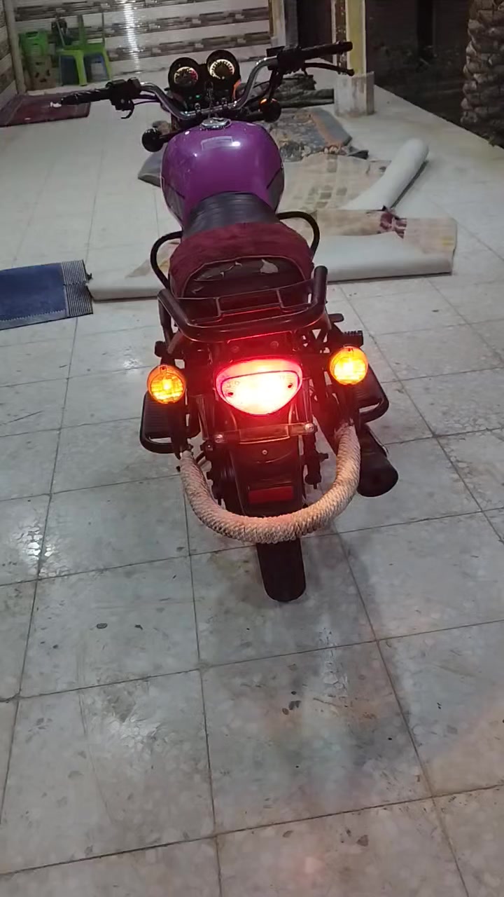 سلام عليكم دايوان نفخ مديل ٢٣ وراق ستنساخ دراجه تخبل بعده جديده كله شغاله محرك ١٥٠ اخرس مكفول كهربائيات ضويه شاير كله شغاله سعر 1,150 بيه مجال شراي تصل لمكان بابل حله قرب العليويه شريفه  ***********
