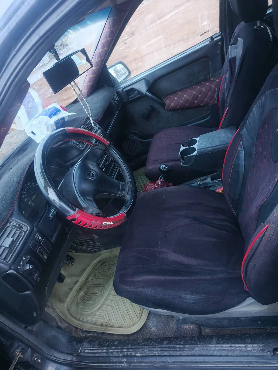 فكترة للبيع حجم 20 موديل 93
سنوية بسمي الئ 2030 

مكاني حي البكر

#السعر 38 

*********** 📞

***********📞
