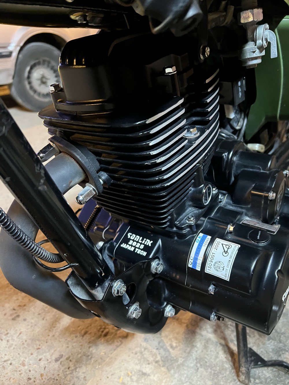 السلام عليكم دراجه سونك محرك 200cc ما مفتوحه الدراجه برغيي ما مفتوح بيه اوراق كامله السعر850 هذا رقمي ***********
