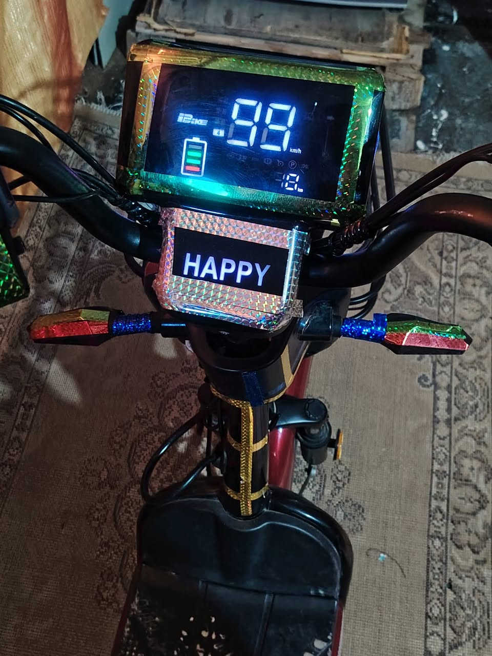 السلام عليكم دراجه شحن
 حجم 14 للبيع نضيفه
السعر 350 وبيها مجال
4بطاريات الدراجه فول بصمه جاهزه من كلشي 
رقم ***********
العنوان بغداد المشتل المعلمين
