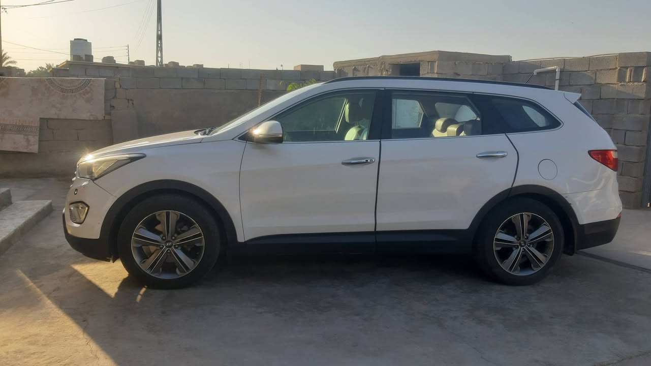 سنتافيا هونداي ٢٠١٤ وارد خليجي مكفوله من الحادث ٧ راكب فول مواصفات رقم بصرة دولي سنوية لغاية  ٢٠٢٧ السعر ١٨٤ وبيه مجال حك الجيه .
***********  وتساب
