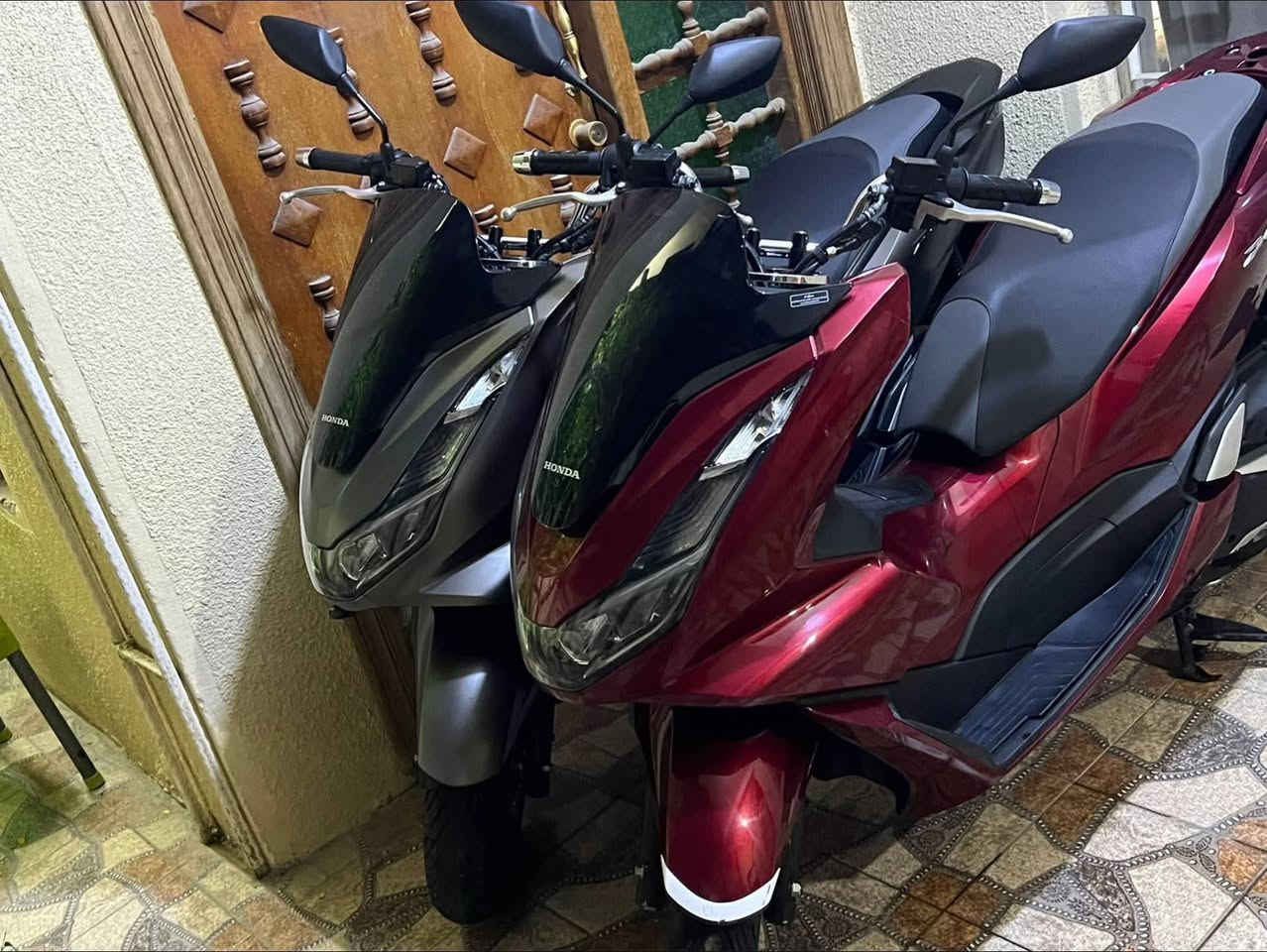 السلام عليكم دراجه pcx ياباني ماشيه 18 الف دراجه رمبه نزله مغلفه بي بي اف
بيه شخوط قليله بغداد ***********
