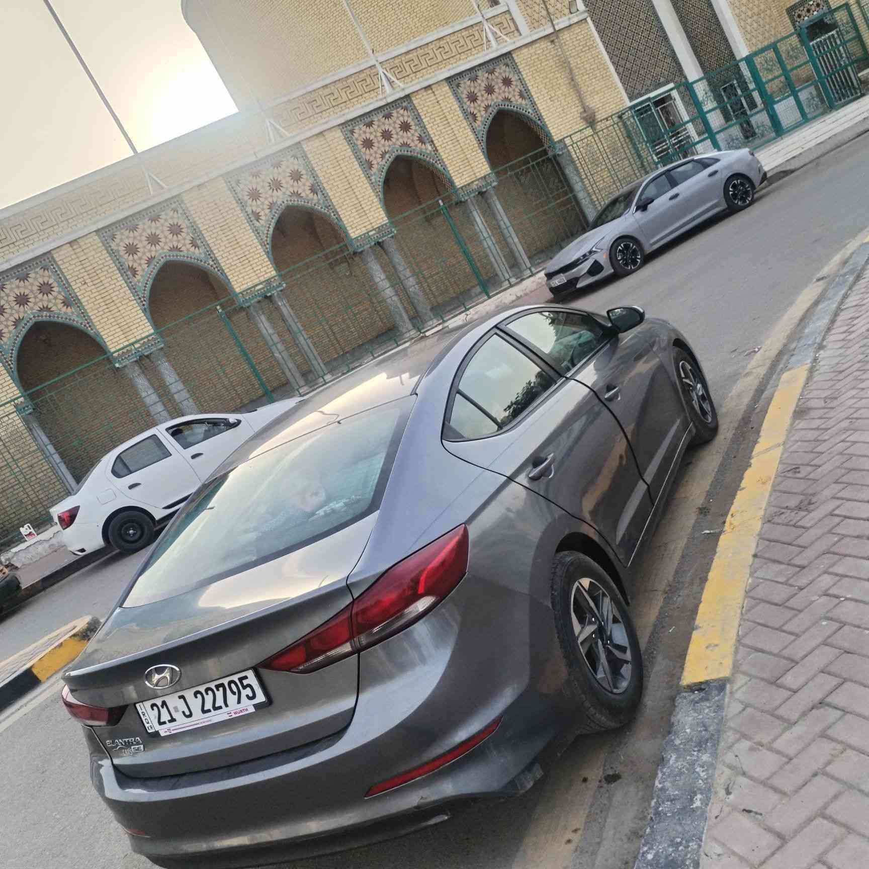 للبيع النترا وارد 2018 رقم سليمانيه بسمي مكاني بغداد الاعضمية سعر 112        ماشيه 90.     ***********
