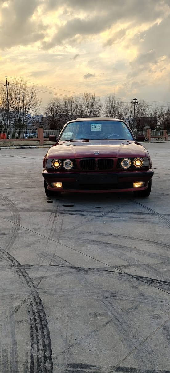 سڵاو BWMمۆدێل 92 گێڕ عادی مه کینە 525🔥 ئاڕمی پلاستیکی هه ولێر بەشەرت پێش پان سڵایت جام کارە با ABS تەبریت ناو فۆرمیکا  گێڕو،مەکینەی بەشەرتی فیتەر دواو پێشی تازە داگیراوە بێتەقو ڕەقەیە چوار تایەو ویلی مشەبەک 225 کارەبای گشت گیانی بەشەرت ئیشەکات بەدوای مەسروفا مەگەرێ ناوی لەدەری جوان ترە ئاڕموو ئەوەلیاتو موسو براوەی بەشەرت  ماشەڵا لەقوەتی خۆی بێزارە 🔥 قیستو قەرزم نییە شوین هه ڵەبجەی تازە ژمارەی تەلەفون *********** ڤایبەرو واتس ئەپی لەسەرە سعر 43 تۆزی مەجال سعریش نازانی لەکۆمێنتا خۆت خۆش مەکە لەگەڵ ڕێزم ❤ دار بنديهكان, السليمانية
