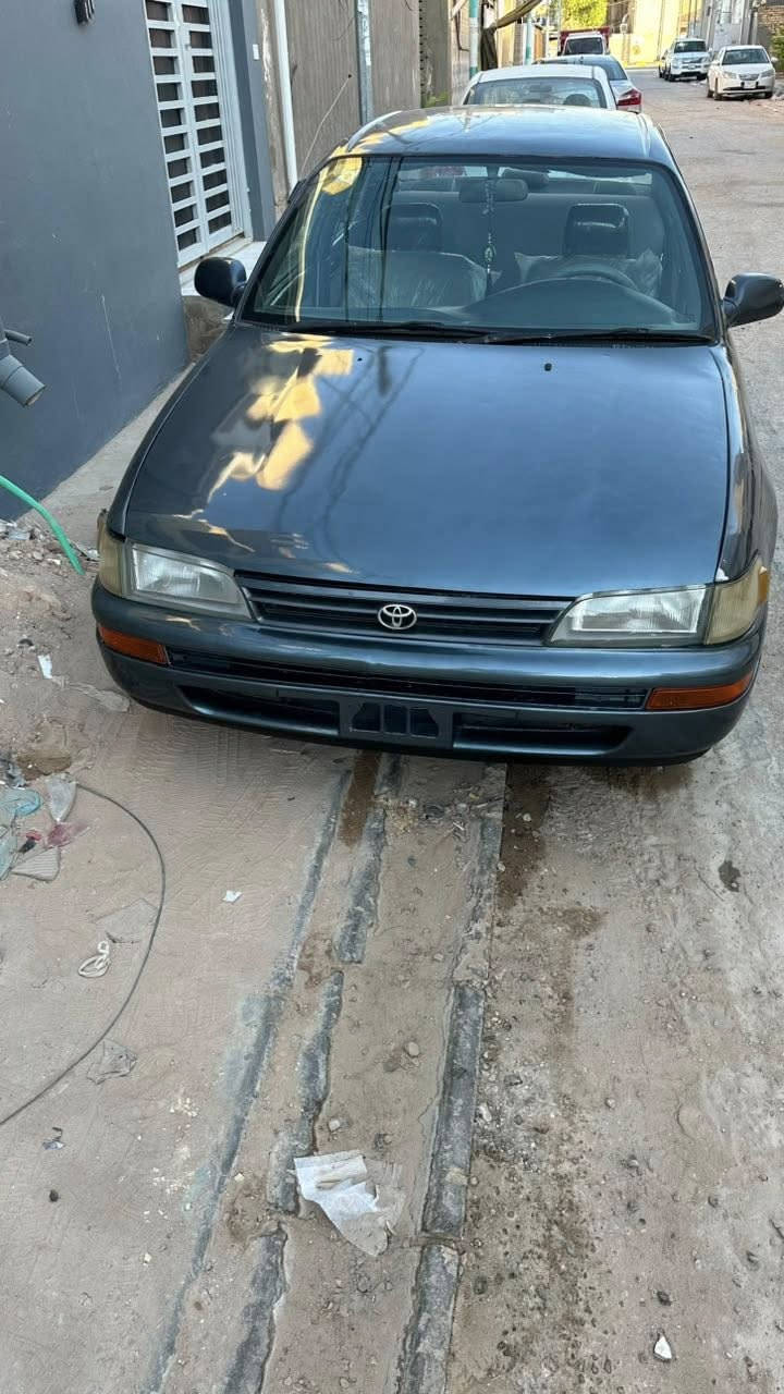 كورلا للبيع موديل ٩٥ رقم بغداد انكليزي دولي سنويه صارلها عشر ايام من صقطت راعيهاا موجود بالنجف يريد مداور .       كيرر ومحرك  مكفولات تبريد شغال منظومه جديده ثلج ❄️ كهربائيات كله شغال دوشمه جديده تخم تايرات جدد .
السعر 55وبيها مجال 
المكان النجف الاشرف 
رقم الهاتف /***********
