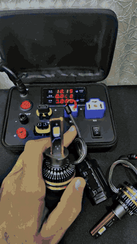 ليدات H1 فول لايت و قطع اخيرة
متوفر ٦٠ واط ٧٠ واط ١٢٥ واط حقيقي للتك 
ع الفحص ما عجبك يرجع 
اي استفسار خاص او واتساب ***********
