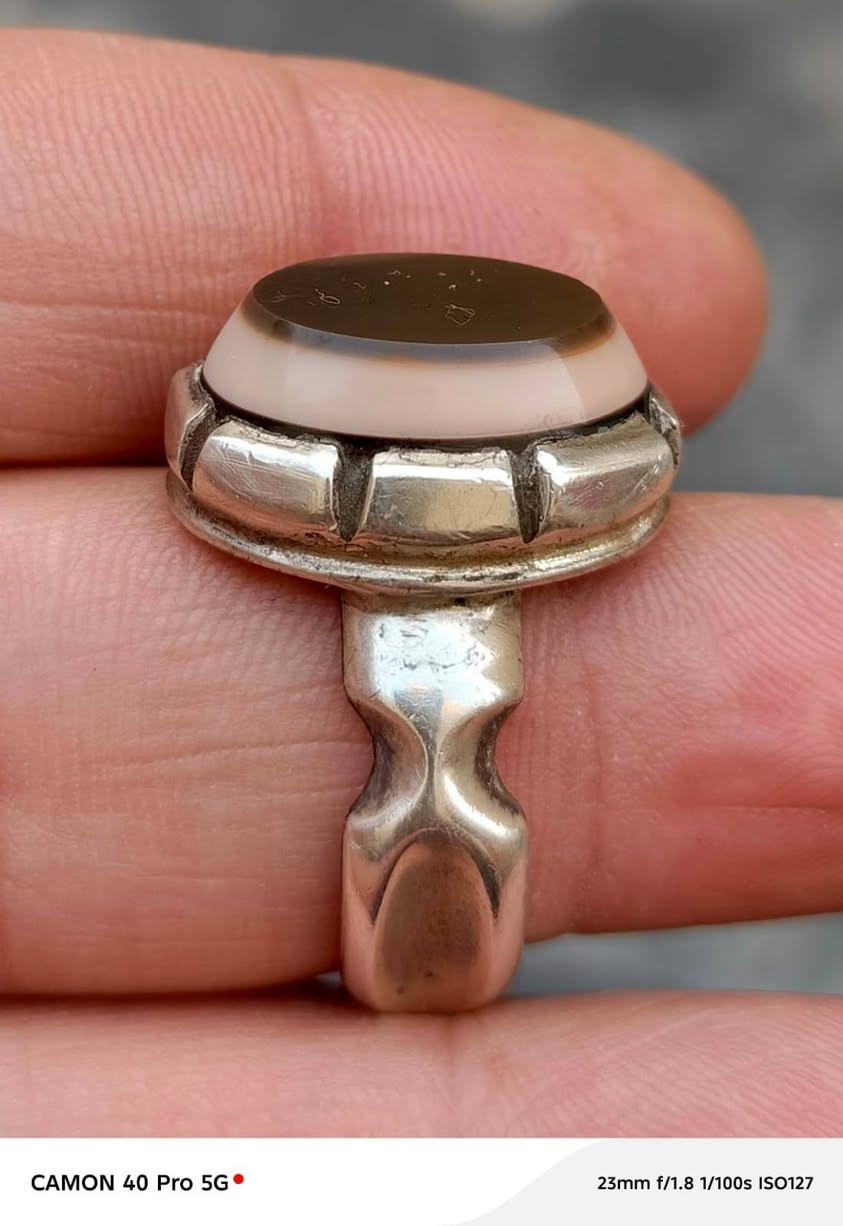 يماني جزع بقري قديم صياغه يدويه ثقيله استفسار واتساب
***********
