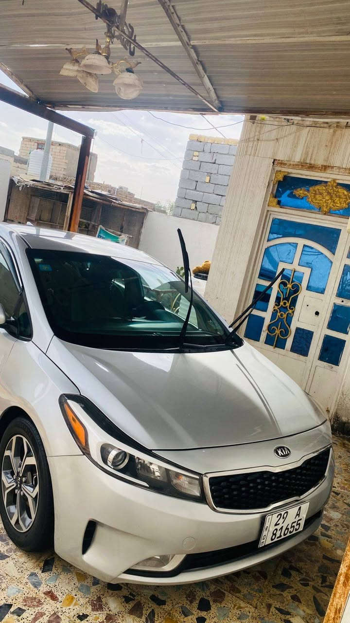 السلام عليكم كيه فورتي ٢٠١٨وارد امريكي حادثهه بس بنيد فقط سياره جاهزه من كلشي تخم تاير ويل كب مكينه ٢٠٠٠دوش تحكم او شاشه رقم نكليزي واسط بسمي تحويل مباشر سنويه ٢٠٣١ تنتهي مكان السيارة الناصرية(  *********** ) السعر ١٢٨$ بيهة مجال بصيط
