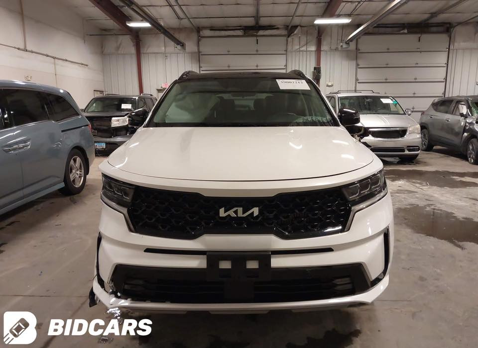 مواصفات
سورنتو ابيض 22 sx 
امريكي رقم أربيل الماني
بانوراما 
كشنات جلد كهرباء تدفئة منفصل
منافذ يواس بي بالكشنات
بصمة تشغيل وابواب وصندوق 
وتشغيل عن بعد 
قياده ذاتيه وتوقف عند الاقتراب 
رادار امامي وجوانب بالمري
اشاره بالمرايه
دخول ذكي
اربعة انظمة قياده
شاحن لا سلكي
محرك 2500توربو
ويل كب اسود مميز
ماشيه 50 ألف ميل وقابله للزياده
تخم تاير كوري
الضرر نصف جاملغ امامي فقط 
مع ايرباك تكمه 
السعر 265 
للتواصل ***********
مكان السياره الفلوجه
