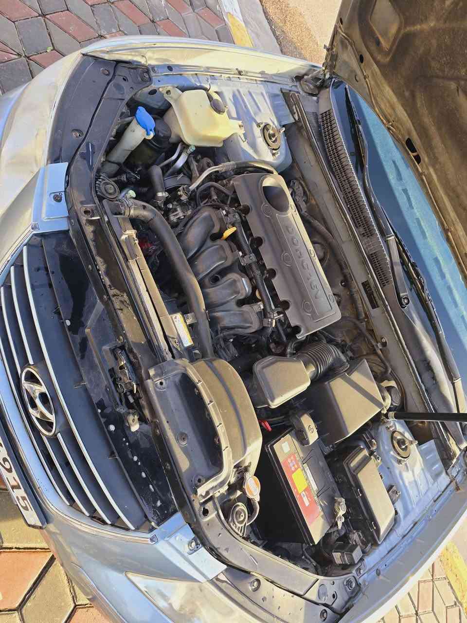 سلام عليكم
سوناتا للبيع فقط موديل 2009 صبغ 3 قطع بدون ضربه سياره جاهزه من كلشي محرك وكير شرط  تحويل مباشر 
عنوانه الانبار عامريه الصمود 
السعر 95 قفل 
الرقم ***********
