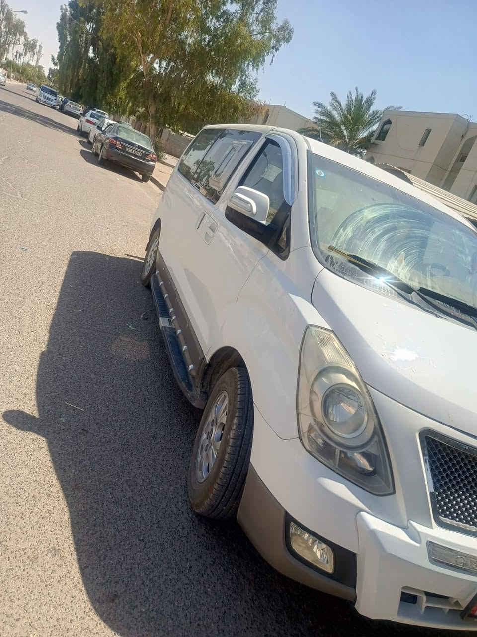 سلام عليكم استاركس مفتوح ٢٠١٢ رقم نينوه  شرط تحويل
مكينه مكفوله كير مكفول
مصفره من كلشي 
مري شفط
كشانه دوار
حافضه
٧ ألوان
تحكم استيرن
تخم تاير
صدر امامي خلفي جديد
تبريد تدفه
سليمه من اضرر ول تبديل
سعر ١٥٨ بيه مجال بصيطه
***********
*********** العنوان عامريه الفلوجه
