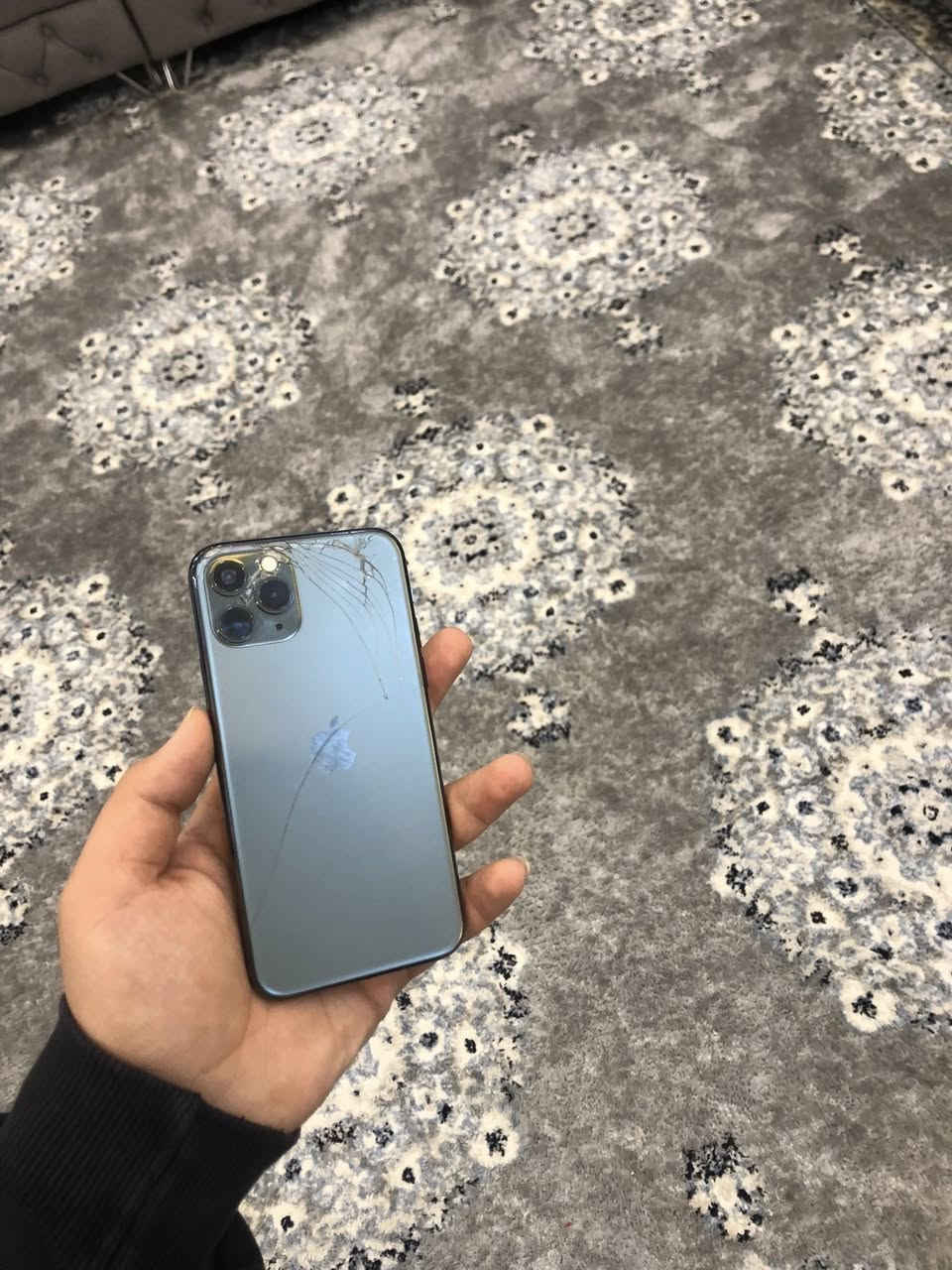 11برو 

ذاكرة 64 / بطارية 100

مبدل  شاشه (فيس ايدي متوقف)

سيم واكف

سعر 120 وبي مجال


**إذا كنت صاحب هذا الإعلان وتريد حذفه لأي سبب، رجاءا أرسل رسالة إلى الدعم الفني**