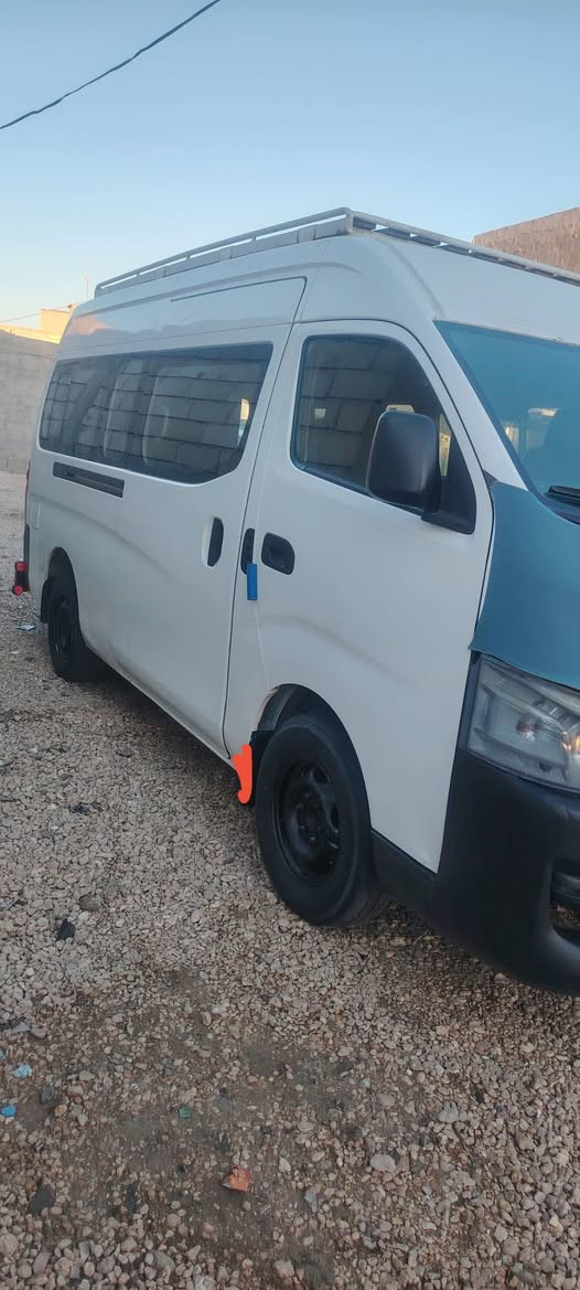 سلام عليكم نسيان للبيع موديل ٢٠١٤ كفاله من الصبغ بيه وره باب السلايت السعر195$وبيه مجال رقم الهاتف ***********
