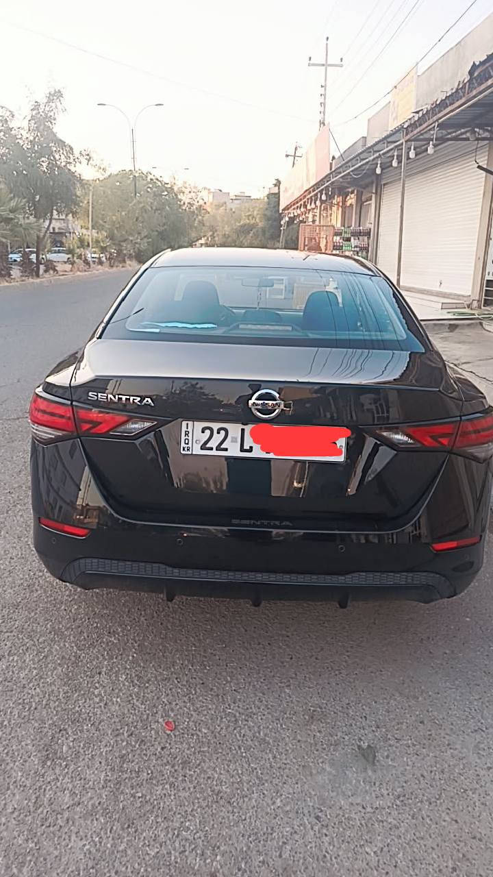 نیسان سێنترا 2022 مواسەفات S ڕەنگی ڕەشە سەیارەیەکی جوان و ڕێک و پێک سەنەوی و ژینگە و ڕێگاوبان و فەحس  و هەزەی هەمووی تازەیە تەنها چاملغی پێشەوەی لایسەکن سبووغە یەک تۆز بۆنیتەکەی گرتووە بەڵام بۆنیتەکەی سبووغ  نییە گێڕ و مەکینەی بێعەیبە و تەقە و ڕەقەی نرخی 128 وەرەقە مەجالێك  تکاێە زانیاریەکانم وازحە گەر مووشتەری نیت تەلەفۆن مەکە و نامە مەنێرە لەگەڵ ڕێزما بێزارم مەکە . شوێن : کەرکوك
***********   ≻  Whataap
***********   ≻  ⤴ كركوك, العراق
