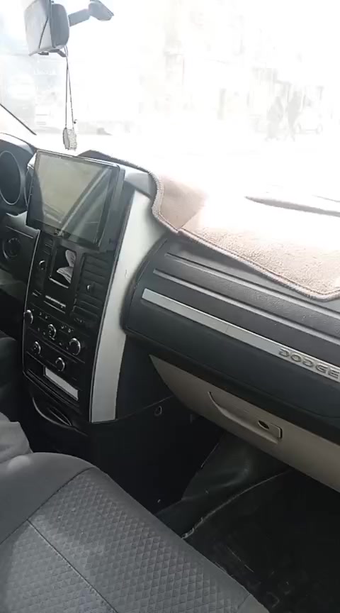 السلام عليكم دوج كرفان للبيع 2010 مابيها بس جملق مبدل من أمريكه سياره كفاله عمه والحداديه تعبانه كهربائية تبربد جاهزه من كلشي  و ريد مراوس بهبهان تسعيني او الفيني  السياره بأسمي تحويل ثاني يوم
العنوان / البصرة ـ القبلة 
الهاتف : ***********
