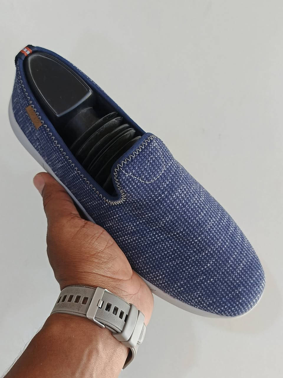 نون بوش اصلي اورجنال
▪️قياس 42---26..cm طول القدم 
👟 طبي وزن خفيف مريح القدم 
☎ واتساب ***********☎
🚗 توصيل كافة محافظات العراق 🚗
