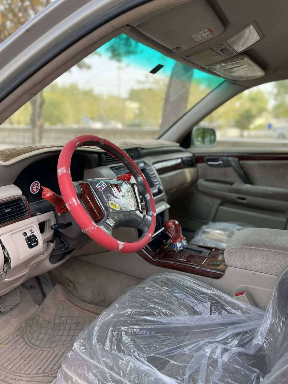 سەرەتا بەناوی خوای گەورە
مەلیە موس موس ٢٠٠٢ بۆ فرۆشتن یان گۆڕینەوە بەشتێک بەدڵم بێت 
ناو زەرد 
گێڕو مەکینە ی بێ عەیبە
دی فۆر بچوکە 
پشت کریستاڵە 
چوار تایەی تازەی لەسەرە 
شوێن کەلار 
سعر ٤١ گڵاو مەجالێ برایانە 
موشتەری نامە بنێرێ لەخزمەتیدام


**إذا كنت صاحب هذا الإعلان وتريد حذفه لأي سبب، رجاءا أرسل رسالة إلى الدعم الفني**