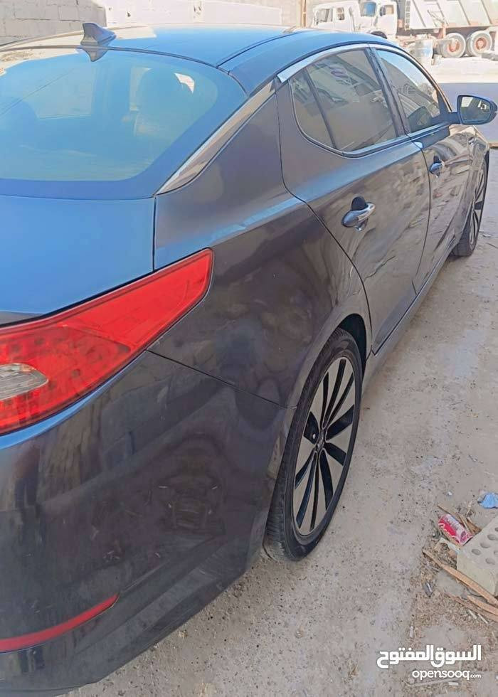 السيارة: بجاهزية عاليةاوبتما ٢٠١١ امريكي sx اعلي فئة super
السياره رقم بغداد بسمي سنويه لل٢٨ 
رقم مشروع وطني
السياره فول مواصفات بانوراما فتحة بصمه شاشه كامره كشنات جلد تدفئه وتبريد كشنات كراسي كهرباء خزن ميموري _ abs _ مكيف ديجتال _ نظام eco لتوفير الوقود وبعد مواصفات هواي مكينه ٢٠٠٠ تيربوا كير خير من الله تبريد ثلج للبيع 102 ورقه وبيها مجال بسيط 
سيارة حادثها بنيد وجاملغ الإيرباك سليم مكاني الرمادي (*********** وتس اب
