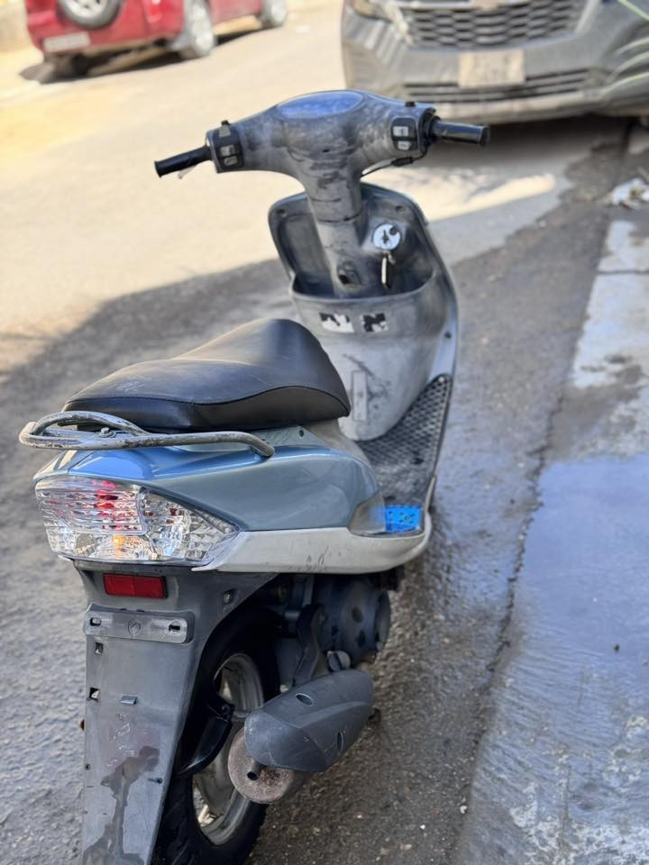 ماكس منغولي رمبة . دراجة كفالة عامة سعره ٩٠٠ وبيه مجال . مكاني كربلاء ***********
