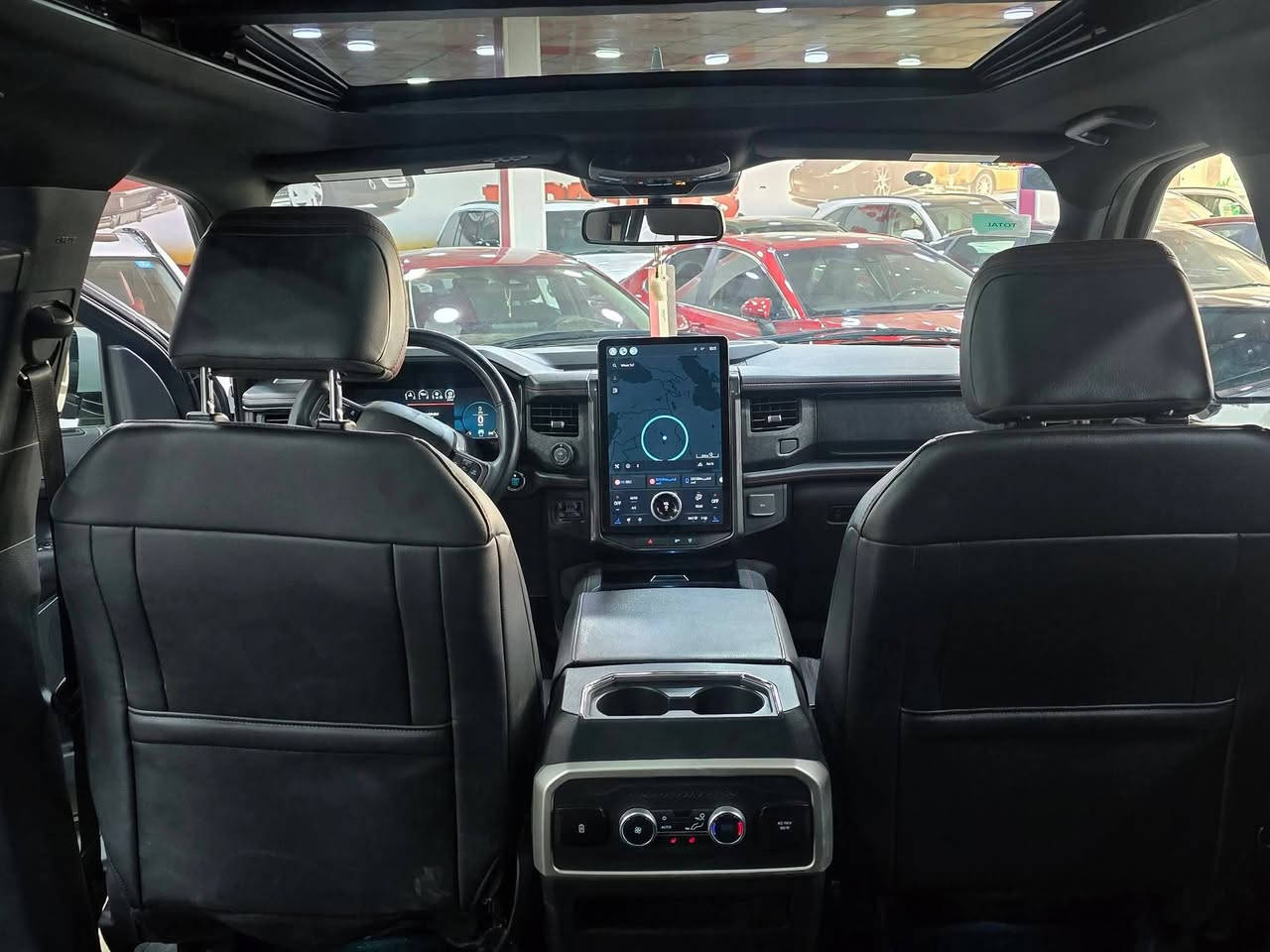 Ford Expedtion 2023
فورد اكسبدشن لمتد استيلث 2023

رقم الشاصي:
1FMJU1K84PEA26398

محرك ٣٥٠٠ توين تيربو 

كير ١٠ نمر

كاميرا ٣٦٠ درجة

حساسات امامية

نقطة عمياء 

نظام المحافظة على الخطوط 

بريك تلقائي

شحن وايرلس

پانوراما

دوسات كهربائية

گيج شاشة

شاشة وسطية ايباد

السرة الثانية والثالثة كهربائية

صندوق شفط 

اضاءة داخلية

رادار تفاعلي 

ويل رياضي بلادي

سعر 310 $

واتساب 
***********
