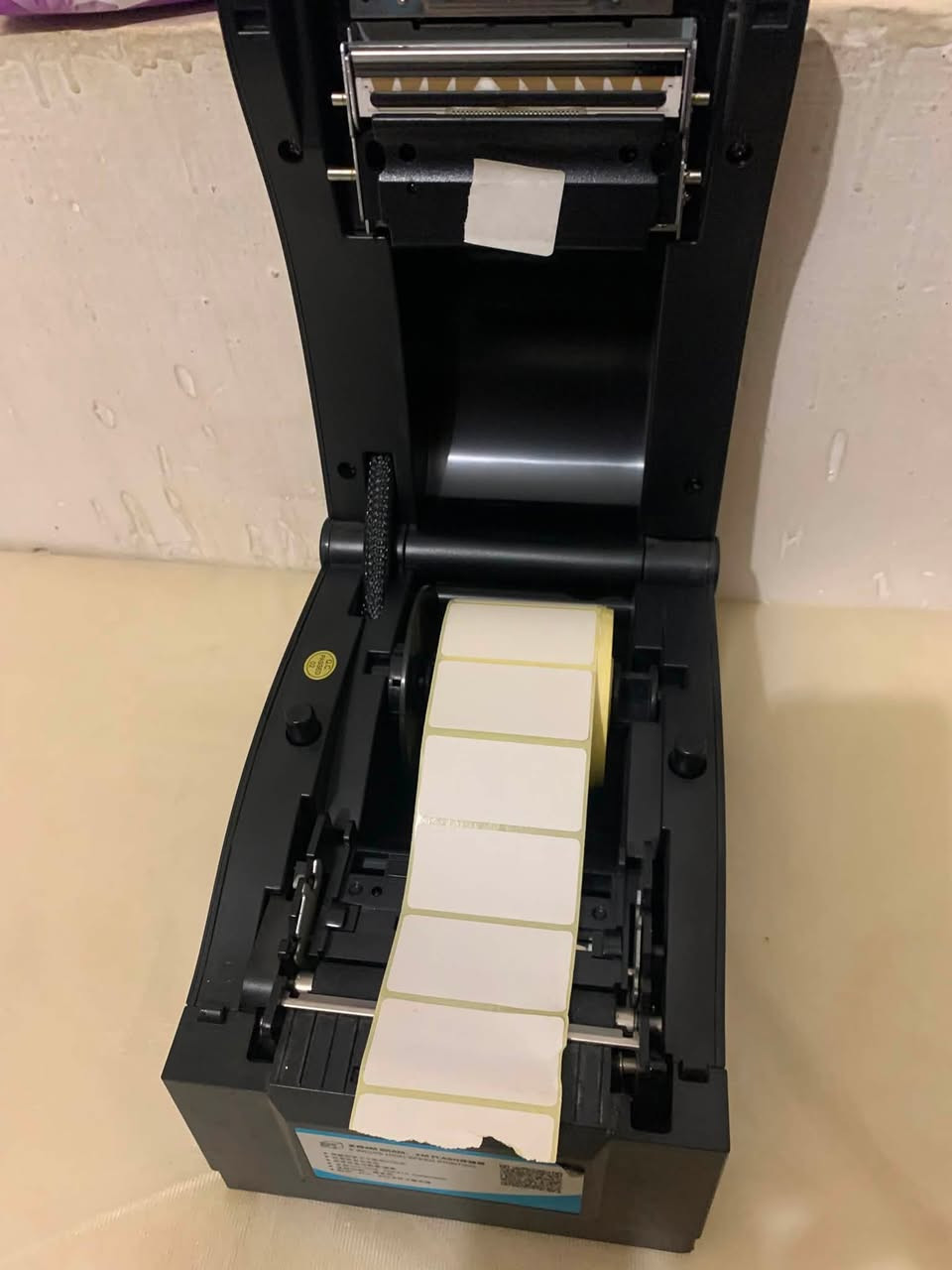 🔵 للبيع طقم نقاط بيع (POS) كامل

✅ طابعة ليبل حرارية Xprinter.
✅ قارئ باركود HEMI.
✅ الأجهزة بحالة جيدة وجاهزة للعمل.
✅ مناسبة للمحلات، السوبرماركت، الصيدليات، المخازن، ومحلات الملابس.

📍 العنوان: بغداد

💰 السعر: 120 ألف دينار للجهازين، بيه مجال.

📞 للتواصل: ***********
