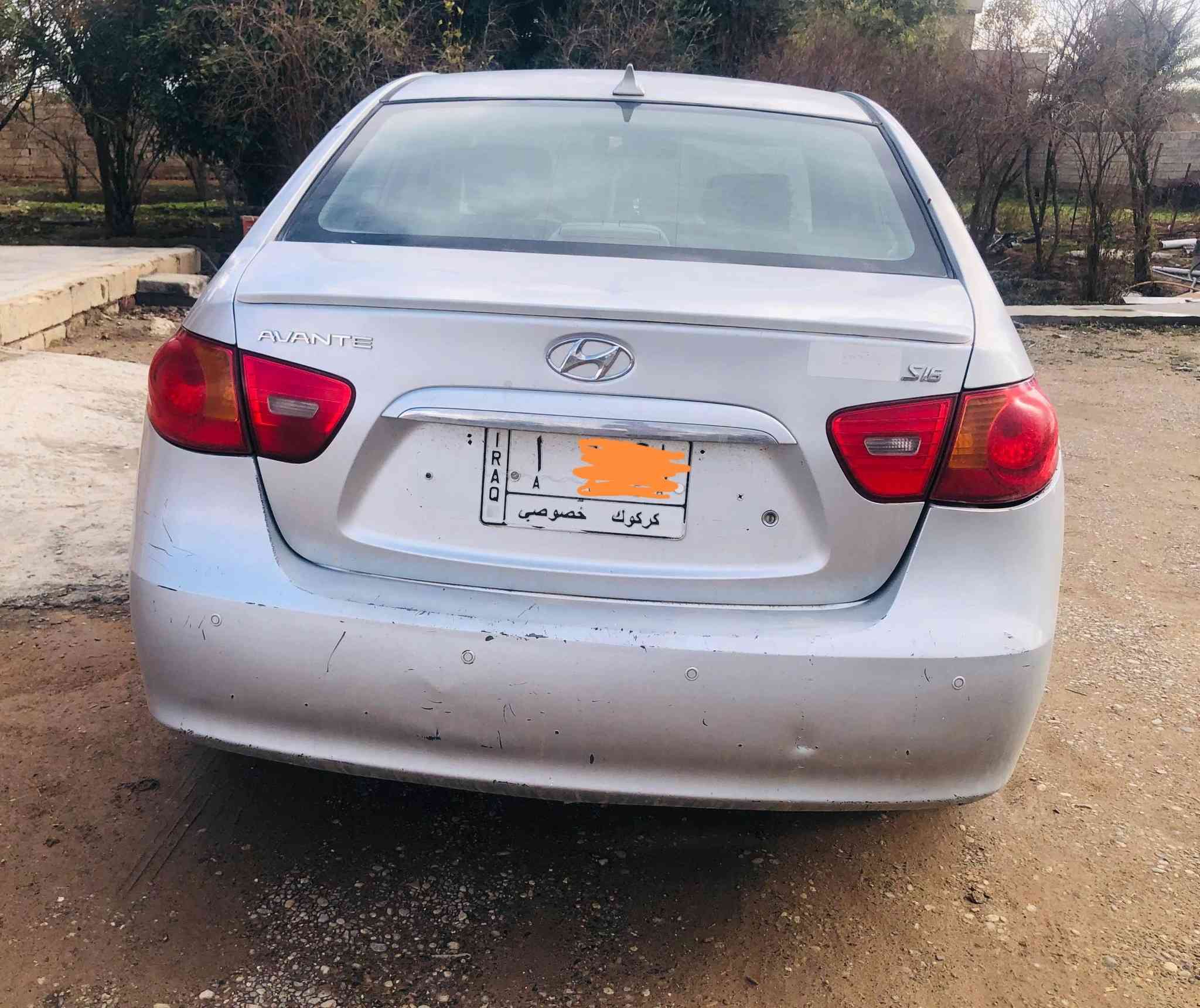 السلام عليكم
للبيع هونداي افانتي موديل 2007  فئة S فول مواصفات ماعدا الفتحة تدفئة بالكراسي الامامية + مري كهربائية
السيارة بيها ٥ قطع و شوية بالجاملغ الخلفي احسبها ٦  قطع بدون دواخل عالفحص كير مكفول  شرط محرك بي تنقيص و بي جبنة ينقص دهن ما انطي بي شرط السيارة هزة و سنوية  بإسمي لل٢٠٢٩ و بيها دفتر بانزين سعر ٨٨ و بيها مجال رقم ***********
المكان كركوك قضاء الحويجة
