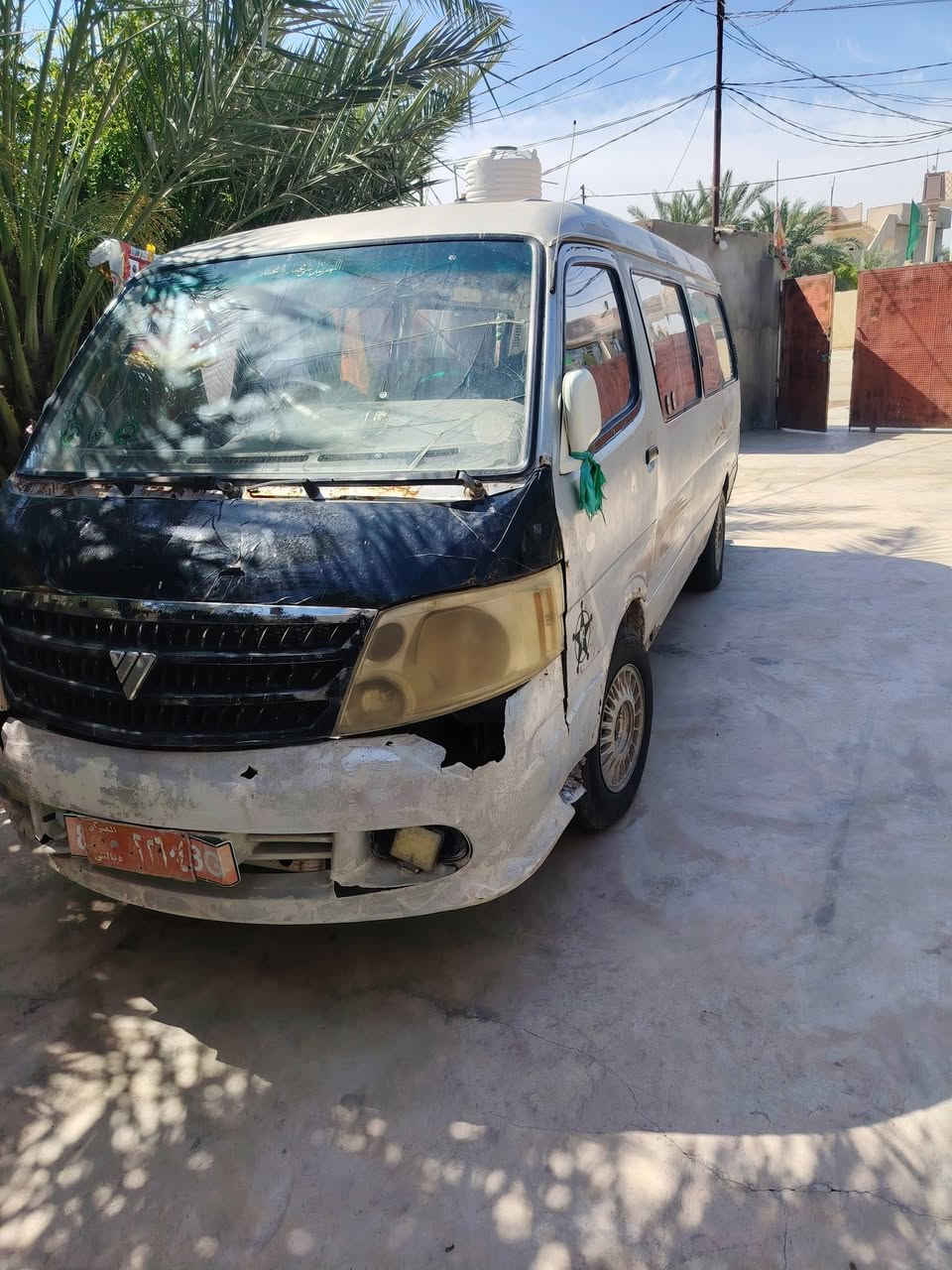 السلام عليكم كيا فتون لبيع 2010 كاملة رقم احمر بيها دخانة قليلة شغالة سيارة خير من الله السعر 18$وبيها مجال لشراي لاستفسار ***********
