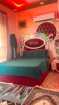 غرفة نوم • نضيفة • شاميه