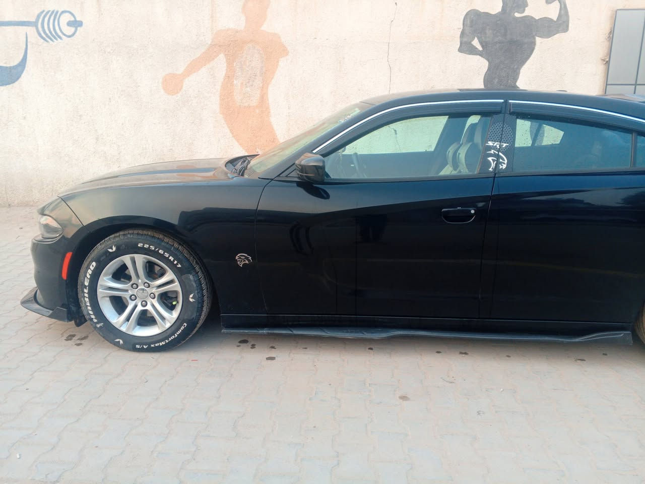 السلام عليكم
جارجر وارد امريكي 🇺🇲
فئة:SXT 💰💳🪙
الموديل:أصل 2015 محدث 2022 شرط التحويل
اللون:اسود مصبوغة جمالية 🧬🧫
الضرر:معجون قليل بل جاملغ الخلفي🩻
حجم المكينه:3600 مكفولة من كلشي🔧🪛🔩
نوع المكينة:vvtالمرغوبة🔧
الگير: طيارة 8 نمر مكفول شرط الفحص⚙️
المواصفات:🛡️🗡️⚔️
1:قفل تلقائي عند الابتعاد🔒

2: فتح تلقائي عند الاقتراب🔓

3: تشغيل عن بعد 🔁

4: تحكم ستيرن جهتين 🍃

5:عينة شاشة تظهر تفاصيل السيارة 📡🔭🔬

6: شاشة أعطال تظهر المشكلة في السيارة 🛰️

7:حساسات خلفية درجات 🧰

8:لايت الخلفي ليزري 🛑

9:ليد جانبي بالامام أصفر وبل خلف احمر🌄🌅

10:لايت زنون عدسة 🌬️

11: شاشة جبيرة تتحكم بالسيارة بالكامل بلوتوث اندرويد أوتو نظام الملاحة متر بلي يوتيوب مقاطع كلشي بيه🧑‍💻

12:تراكشن مانع أنزلاق✈️

13:كروز مثبت سرعة🙂‍↕️

14:حساس تاير🚨

15:تاير حجم 225/65R17♻️

16:ماسحات اوتو تشتغل تلقائي بل مطر💦

17:سماعات مع دمام خلفي🔈🔉🔊💥 

18:قفل گير ذكي إذا طافية مايحول 🌟

19:تقفيل تلقائي عند وصول سرعة 20👏

20: الخلف والامام فلنجات🗡️

21:حساس ABS⚡

22: كامرة خلفية📷

23: تدفئة ستيرن 🌄

24: تدفئة كشنات 🏜️

25: كشنات كهربائية👾

26:تبريد كشنات🥶

27:ابواب تنفتح على بصمة اليد🫆

28:بصمة بصمه تشغيل🌑

29:بصمة صندوق🤖

30:بصمة تقفيل🌕

31:دركة سكات سبورت حرف D 🧭

32:گيج السرعة بال ميل مو كيلو 💯 

33:ايرباك جودة رجلين السايق ⚓

34:سيفتي بانزين بانزين عادي ومحسن ⛽

@:وبعد هواي مواصفات 🚏

الإضافات:🕸️🕷️
1:جنح خلفي رياضي 🚥🚦
2:دبل كزوز سبع الوان الصالنصة🗽
3:لحية أمامية 🌛✨🌜
4: لحية خلفية مع حاجب بل جوانب🌵
5:مطريات AMG ☘️🍀
6:خطة لون ماروني بأسم دايتونا🌠
7:كفر مري الجانبية🌌
8: علامة الشيطان👹
9:شبقة خلفية☄️
#:
تبريد ثلج بيانو🥶❄️
تدفئة 🌡️🌋
تايرات جديد قبل شهر من بدلتهن 🌀
رقم بصرة لل2030 بأسم جيراني السيارة مصبوغة عام للجمالية نصبة حلوة السيارة مال جناي السعر 160 وبيه مجال قليل حگ الجية إذا تنطي 145 والباقي اقصاد عادي 
***********
