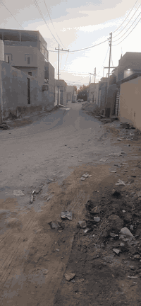 قطعة ركن للبيع ارض في البصره ابي الخصيب حي العسكري شارع ابو دراي كلش قريبه على السايدين المحكمه متوفره جميع الخدمات ماء ومجاري و كهرباء تبليط شارع واسع كبير القطعه ركن  تطل على شارعين المساحه ٢٤٠ متر طول ٢٢متر عرض ١١متر طابو زراعي بأسم عراقي السعر ٤٥  وقابله للتفاوض للستفسار الاتصال على الرقم ***********
