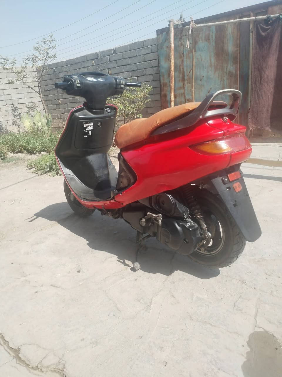 فراشه للبيع تفاصل والسعر  خاص او اتصل (***********)
