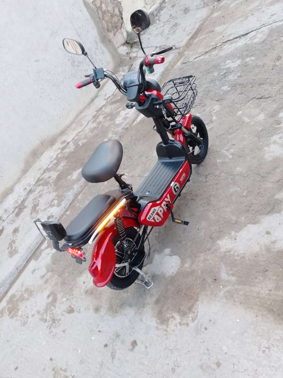 سعر ١٣٠ دراجة شحن موديل 2025
اربع بطاريات بصمه فول مواصفات تشغيل عن بعد بلوتث 

تثبيت سرعه 4 سرعات نشرات ليد لايت زنون دراجه لوك 

بشرط انطي *********** كركوك مرواس يرهم
