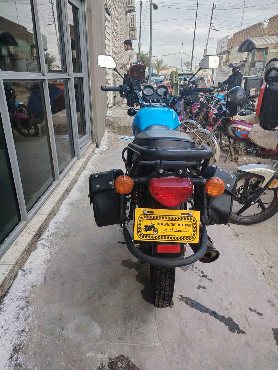 دايون موديل 23 طالعه ب 25 مامشتغله دلفري رقم كربلاء بعده بسم الوكيل كلشي بلادي نضافه شبه الجديده 

***********
سعر 2.700 بيه مجال دراجه جاهزه فقط اداور بسمك
