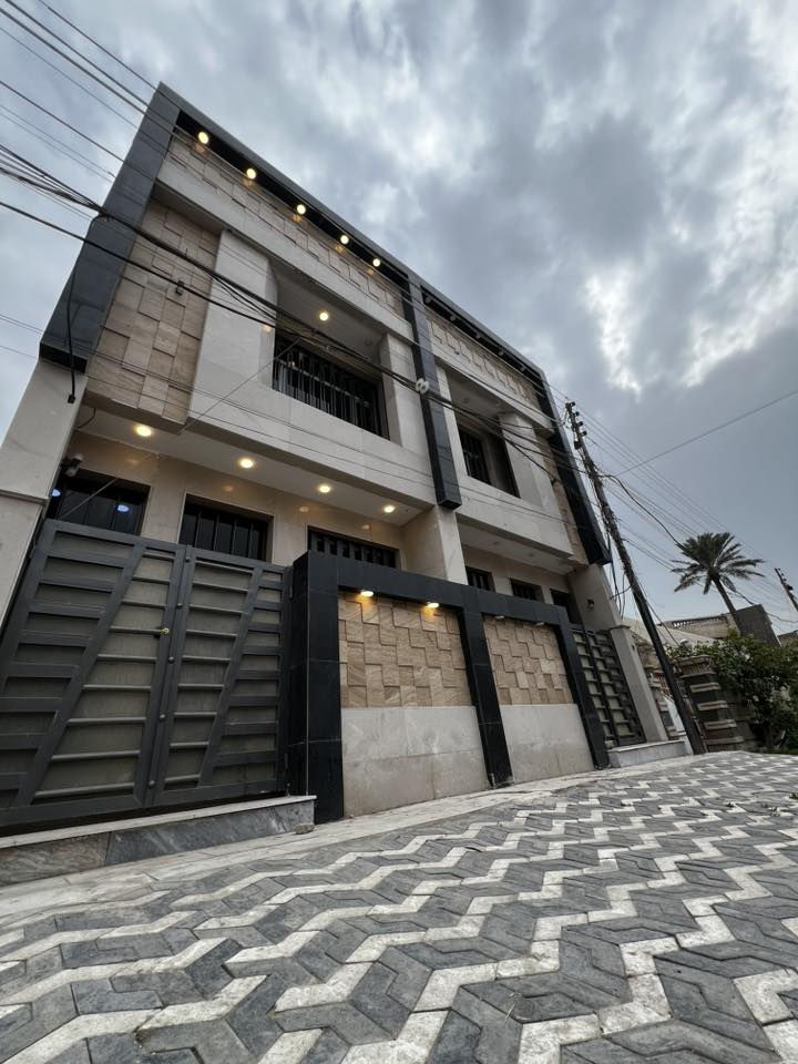 🏡 مشتمل للبيع – حي البنوك /خلف معجنات سفيح
📐 المساحة:60m
📏 الواجهة:4,5
🛣 الشارع: عريض 15 متر
🛏 عدد الغرف: 3ًغرف نوم
🏗 البناء: فول حديث

📍 الموقع: مميز جداً –

📞 للاستفسار والمعاينة:
مراجعة مكتب الهدف للعقار
📍 حي البنوك – شارع الكنيسة – بأتجاه جسر البنوك مجاور مكوى ريحانه

 ************
